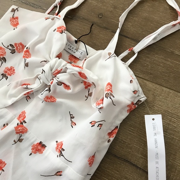 NWT Flynn Skye floral jumper - Picture 2 of 3